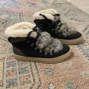 Cougar Fur Hightop~ 6.5